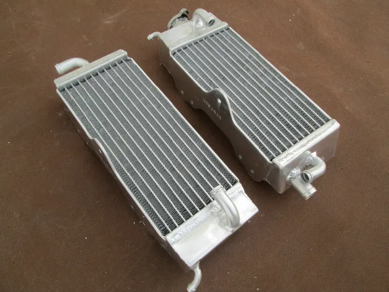 Hot Selling L&R Aluminum Radiator For Yamaha YZ125 1993-1995,YZ250 1993-1995,WR250 1994-1997
Hot Selling L&R Aluminum Radiator For Yamaha YZ125 1993-1995,YZ250 1993-1995,WR250 1994-1997
