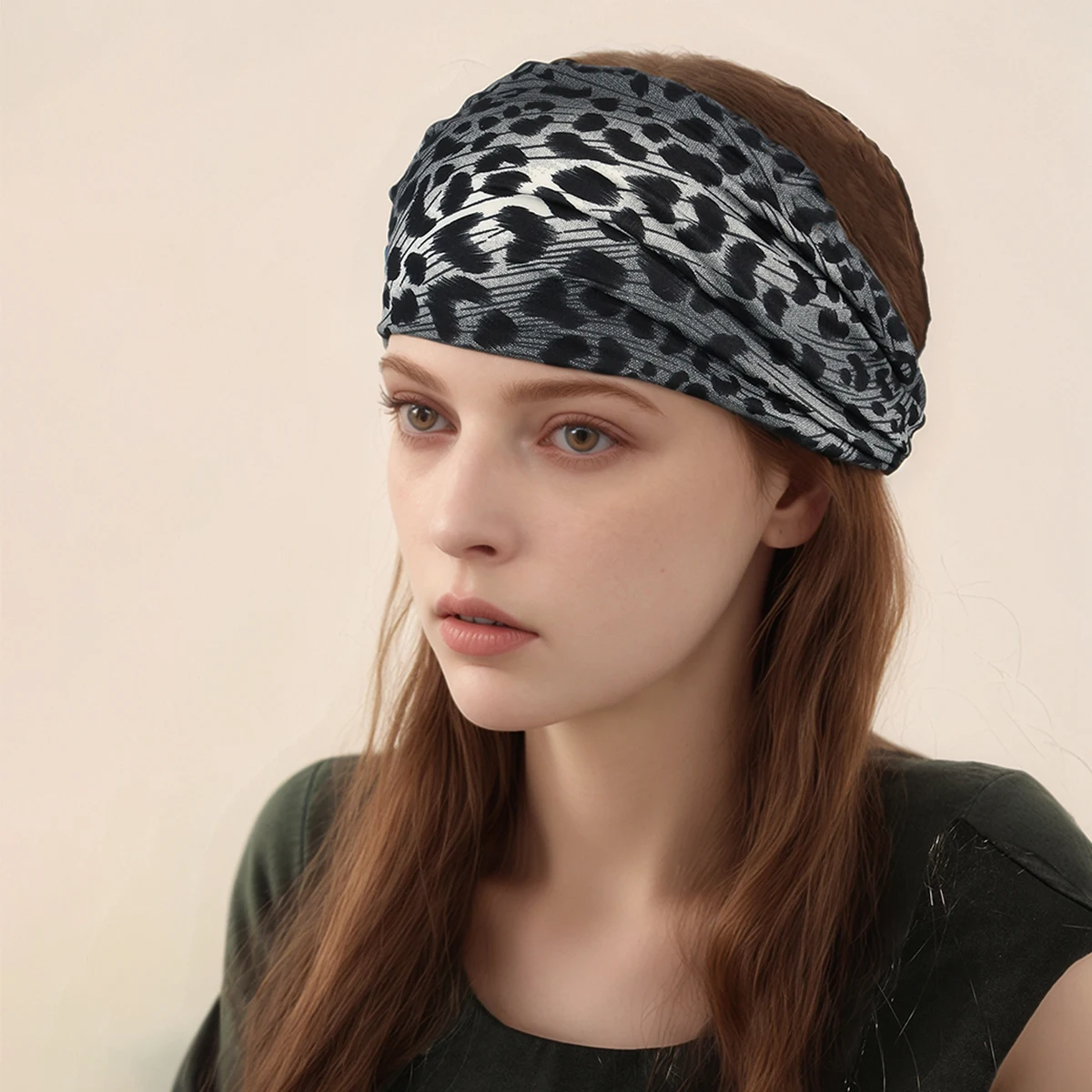 Leopard Printed Muslim Inner Hijab Underscarf Caps Solid Color Hair Band Stretch Turban Cap Islamic Underscarf Headscarf 
Leopard Printed Muslim Inner Hijab Underscarf Caps Solid Color Hair Band Stretch Turban Cap Islamic Underscarf Headscarf