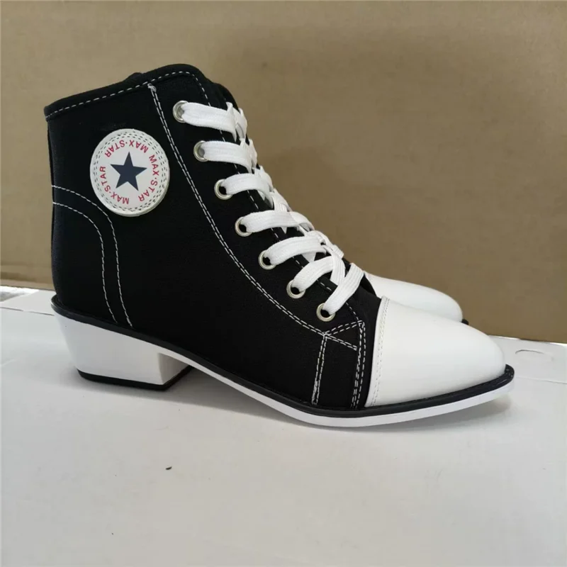 Весенне-осенние новые парусиновые туфли с острым носком и квадратным каблуком на шнуровке, повседневные модельные повседневные женские туфли большого размера на высоком каблуке
Весенне-осенние новые парусиновые туфли с острым носком и квадратным каблуком на шнуровке, повседневные модельные повседневные женские туфли большого размера на высоком каблуке