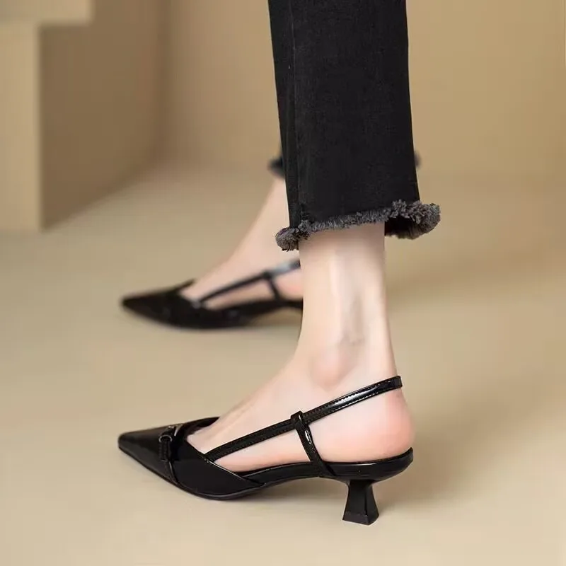 2026 New Summer Women's Dress Shoes Patent Leather Slip on Pointed Toe Sandals Buckle Slingbacks Mid Heels Pumps Sandalias Mujer
2026 New Summer Women's Dress Shoes Patent Leather Slip on Pointed Toe Sandals Buckle Slingbacks Mid Heels Pumps Sandalias Mujer