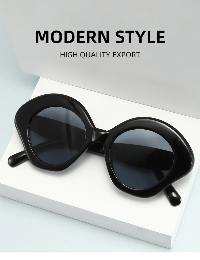 Fashionable men's and women's sunglasses, hip-hop punk style sunglasses, suitable for mountaineering, tourism, and beach use
Fashionable men's and women's sunglasses, hip-hop punk style sunglasses, suitable for mountaineering, tourism, and beach use