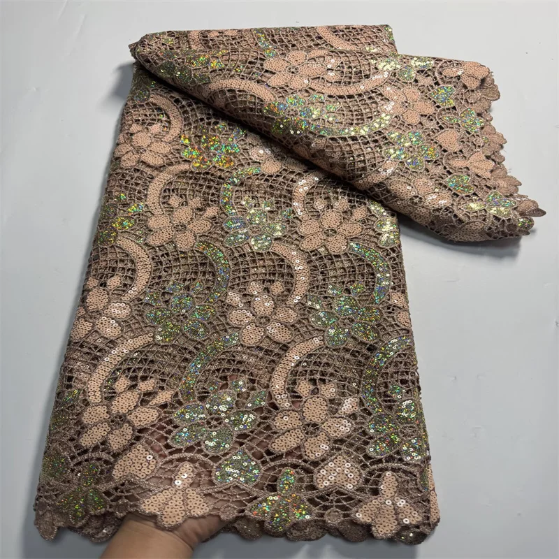 African Swiss Voile Lace 2025 High Quality African Lace Fabric Nigerian Stones Cotton Lace Fabrics For Women Dresses Sewing FT39
African Swiss Voile Lace 2025 High Quality African Lace Fabric Nigerian Stones Cotton Lace Fabrics For Women Dresses Sewing FT39