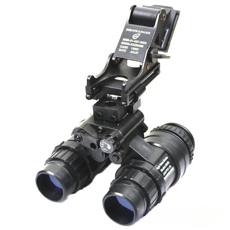 Double barrel night vision device model + aluminum alloy dumper set, film and television props COSPLAY
Double barrel night vision device model + aluminum alloy dumper set, film and television props COSPLAY