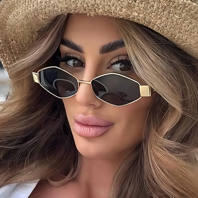 Retro Polygon Square Sunglasses Men Fashion Hexagon Sun Glasses Women Luxury Design Stylish Metal Shades Uv400 Travel Eyewear
Retro Polygon Square Sunglasses Men Fashion Hexagon Sun Glasses Women Luxury Design Stylish Metal Shades Uv400 Travel Eyewear