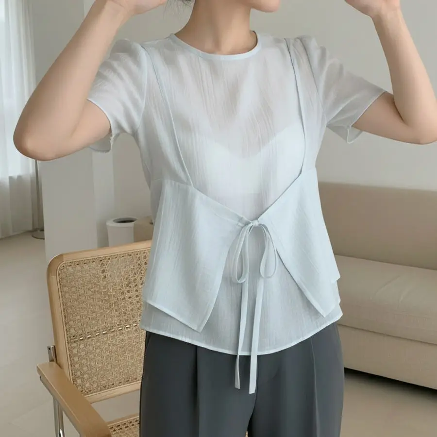 Lightweight Bubble Sleeve Short Sleeve Shirt Women's Two-Piece Set Design Dongda Gate French Style Loose Fit Breathable Skin-...
Lightweight Bubble Sleeve Short Sleeve Shirt Women's Two-Piece Set Design Dongda Gate French Style Loose Fit Breathable Skin-...