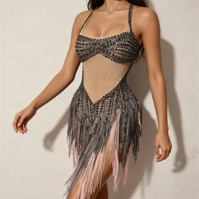 Sexy Sleeveless Club Party Rhinestone Tassel Mini Dress Women Birthday Prom Fringes Dress Ladies Performance Gogo Dance Costume
Sexy Sleeveless Club Party Rhinestone Tassel Mini Dress Women Birthday Prom Fringes Dress Ladies Performance Gogo Dance Costume