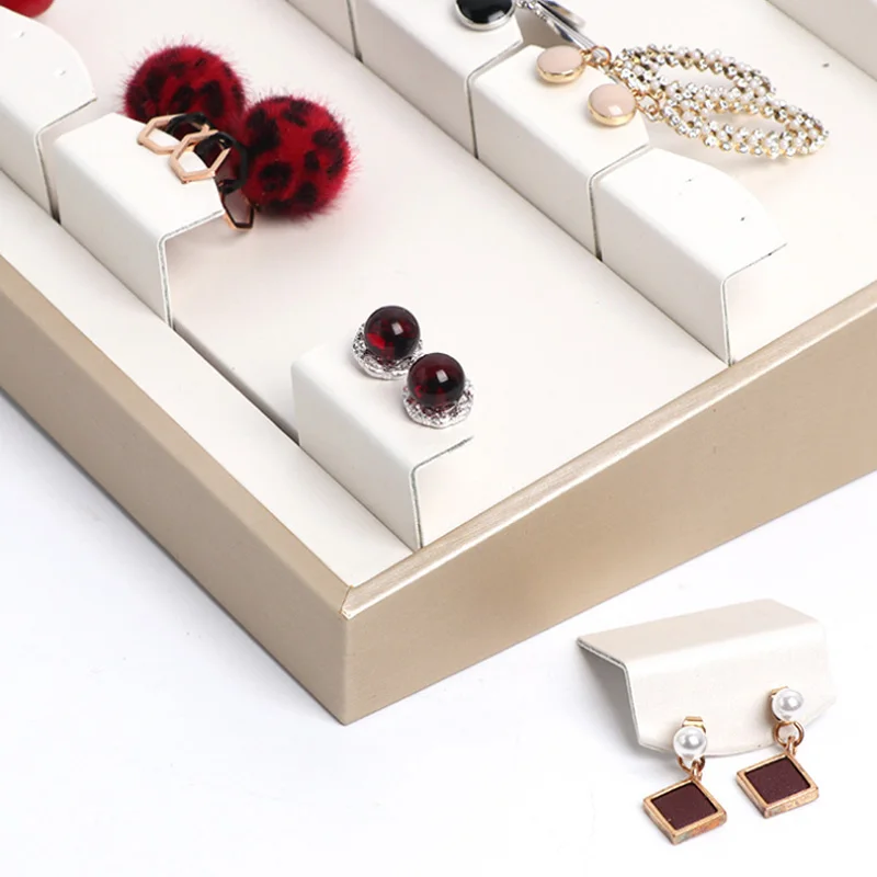 Вертикальная подставка для ювелирных изделий, стойка для ювелирного магазина, реквизит для ювелирных изделий, роскошные белые серьги, ожерелье, подвеска, подставка для дисплея
Вертикальная подставка для ювелирных изделий, стойка для ювелирного магазина, реквизит для ювелирных изделий, роскошные белые серьги, ожерелье, подвеска, подставка для дисплея