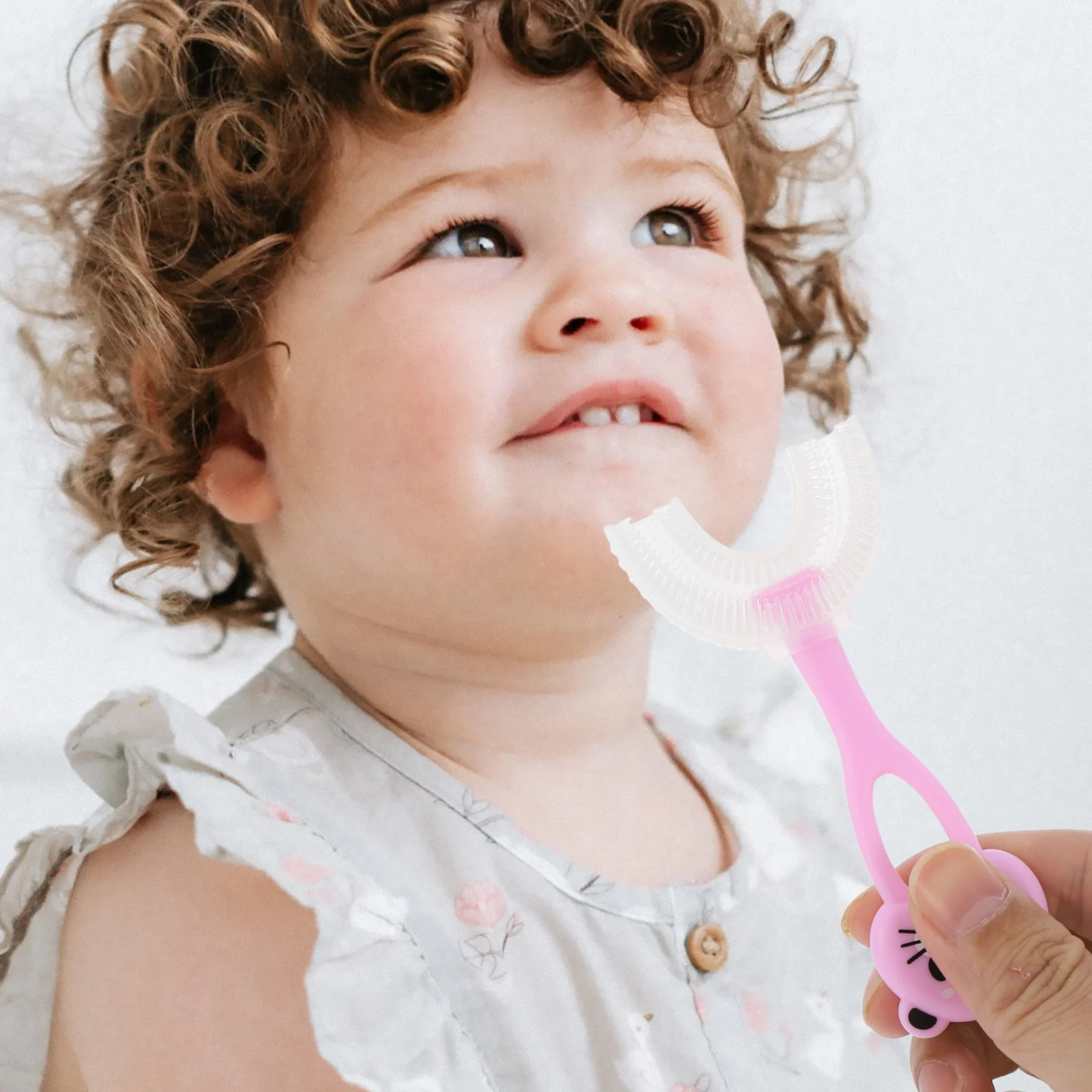 2Sets Children U-Shaped Toothbrush Supple Kids Teeth Clean Supplies Ergonomic Design for Toddlers Ages 2-4 U-Shaped Toothbrush
2Sets Children U-Shaped Toothbrush Supple Kids Teeth Clean Supplies Ergonomic Design for Toddlers Ages 2-4 U-Shaped Toothbrush