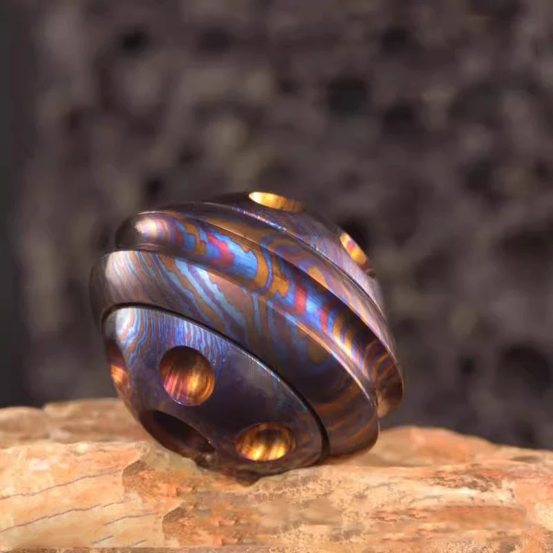 New 1pc Titanium Damascus Lanyard Bead Pendants Necklace Bracelet Paracord Pendant Fidget Spinner EDC Tool
New 1pc Titanium Damascus Lanyard Bead Pendants Necklace Bracelet Paracord Pendant Fidget Spinner EDC Tool