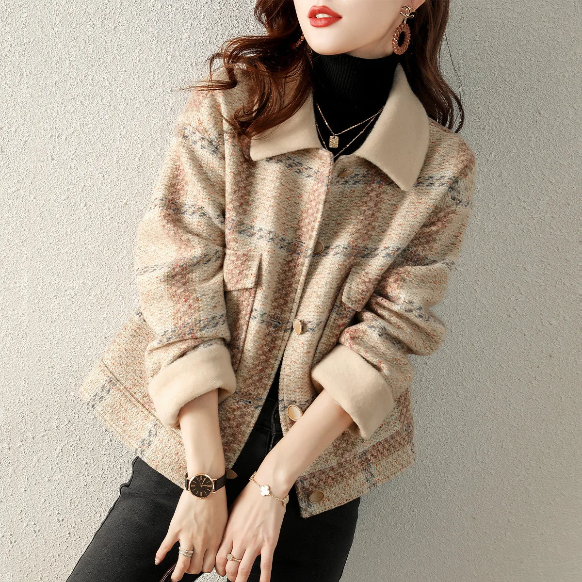Твидовый жакет женский зимний в корейском стиле, асимметричный, на кнопках, с множеством карманов, со вставками, многослойный, из мягкой ткани, ветрозащитный, универсальный
Твидовый жакет женский зимний в корейском стиле, асимметричный, на кнопках, с множеством карманов, со вставками, многослойный, из мягкой ткани, ветрозащитный, универсальный