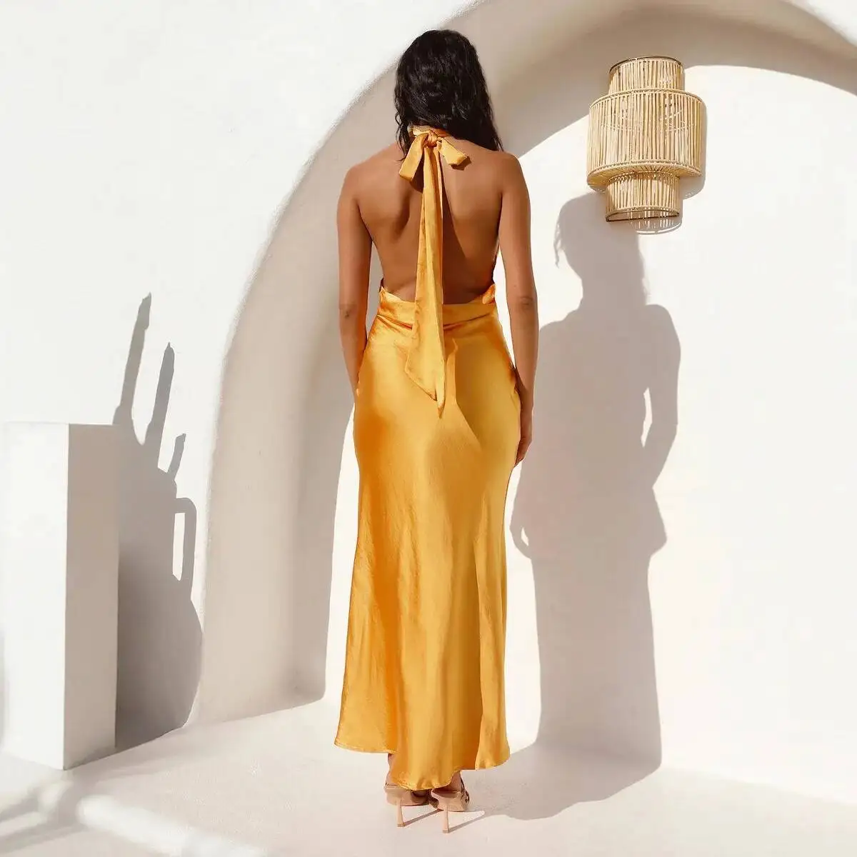 New Summer Dress 2026 Slimming Solid Color Halter Neck Satin Party Gown
New Summer Dress 2026 Slimming Solid Color Halter Neck Satin Party Gown