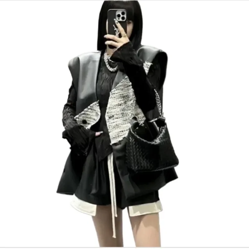 2025 Spring / Autumn New Temperament European High-grade Sense of Small Fragrance Loose Vest Coat Is Thin and Versatile Jackets
2025 Spring / Autumn New Temperament European High-grade Sense of Small Fragrance Loose Vest Coat Is Thin and Versatile Jackets