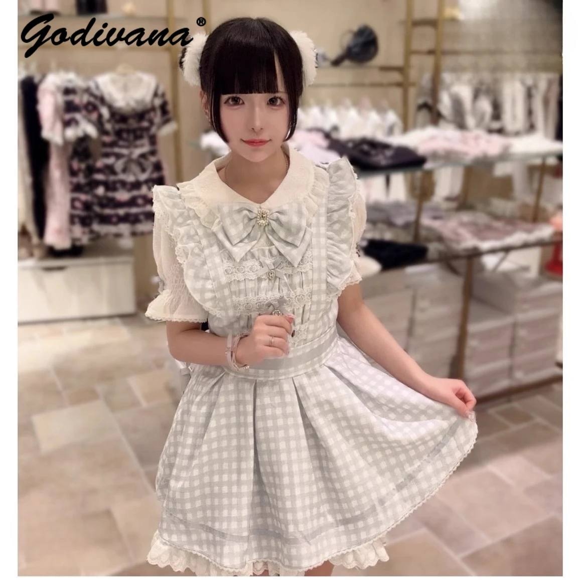 New Japanese Liz Dress Suit Sweet Girls Women's Bow Plaid Short Sleeve Lolita Dress Top Short Skirt Two-piece Set Outfits
New Japanese Liz Dress Suit Sweet Girls Women's Bow Plaid Short Sleeve Lolita Dress Top Short Skirt Two-piece Set Outfits