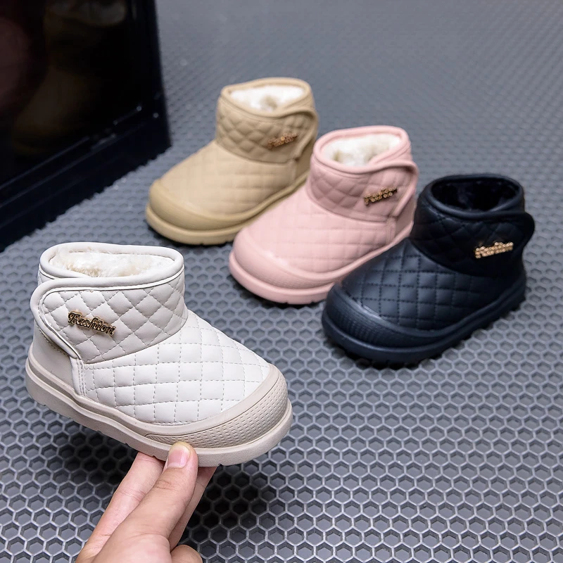 Autumn Winter Girls Boys Boots Outdoor Children Snow Boots Non Slip Soft Sole Kids Shoes Windproof Thick Plush Baby Casual Shoes
Autumn Winter Girls Boys Boots Outdoor Children Snow Boots Non Slip Soft Sole Kids Shoes Windproof Thick Plush Baby Casual Shoes