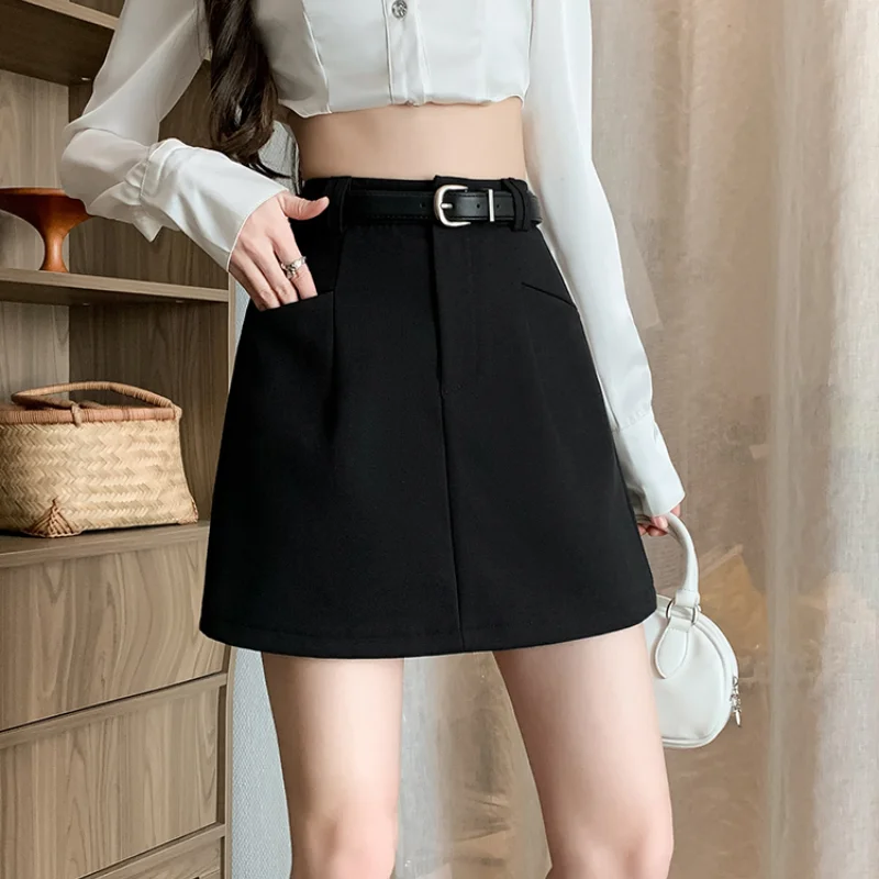 Belt Suit Skirt 2024 New Spring Summer Women A-line Short Skirts Fashion High Waist Mini Skirt Ladies Solid Basic Casual Skirt
Belt Suit Skirt 2024 New Spring Summer Women A-line Short Skirts Fashion High Waist Mini Skirt Ladies Solid Basic Casual Skirt