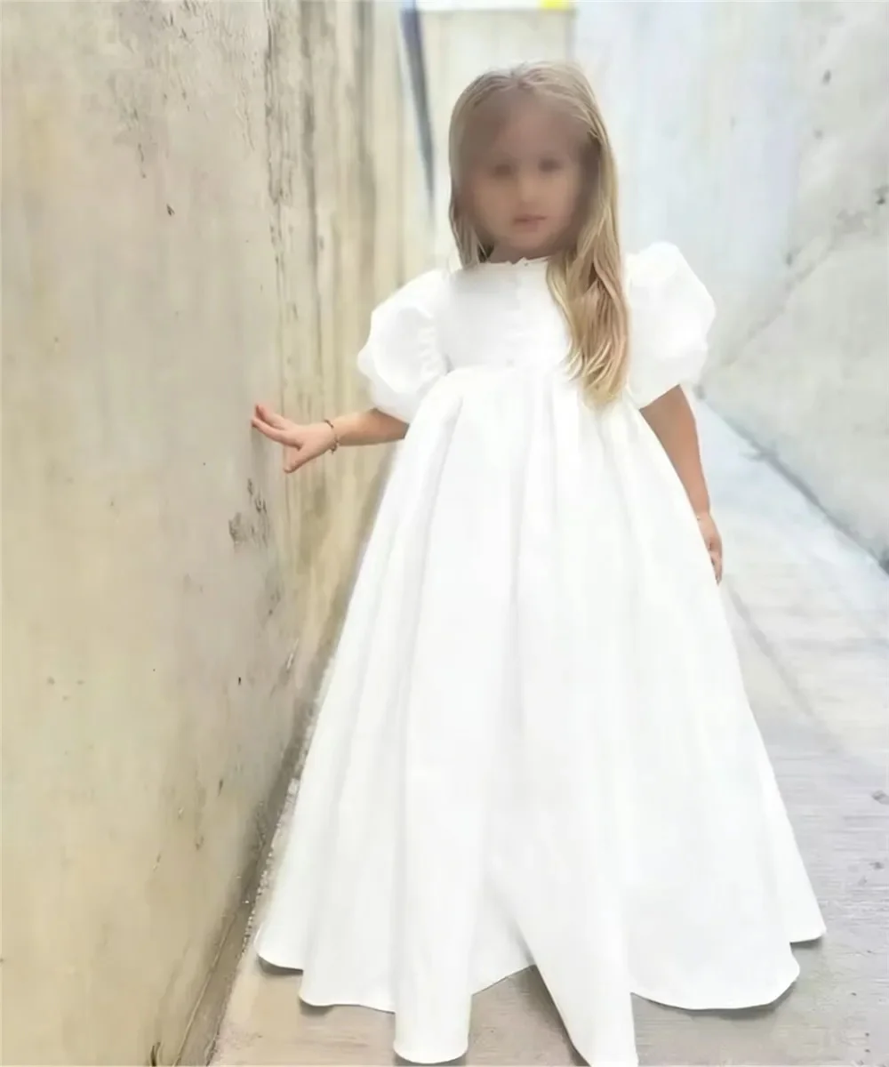 Classic Satin Flower Girl Dress for Wedding Short Sleeve High Waist Bridesmaid Birthday Party First Communion Gown Customized
Classic Satin Flower Girl Dress for Wedding Short Sleeve High Waist Bridesmaid Birthday Party First Communion Gown Customized