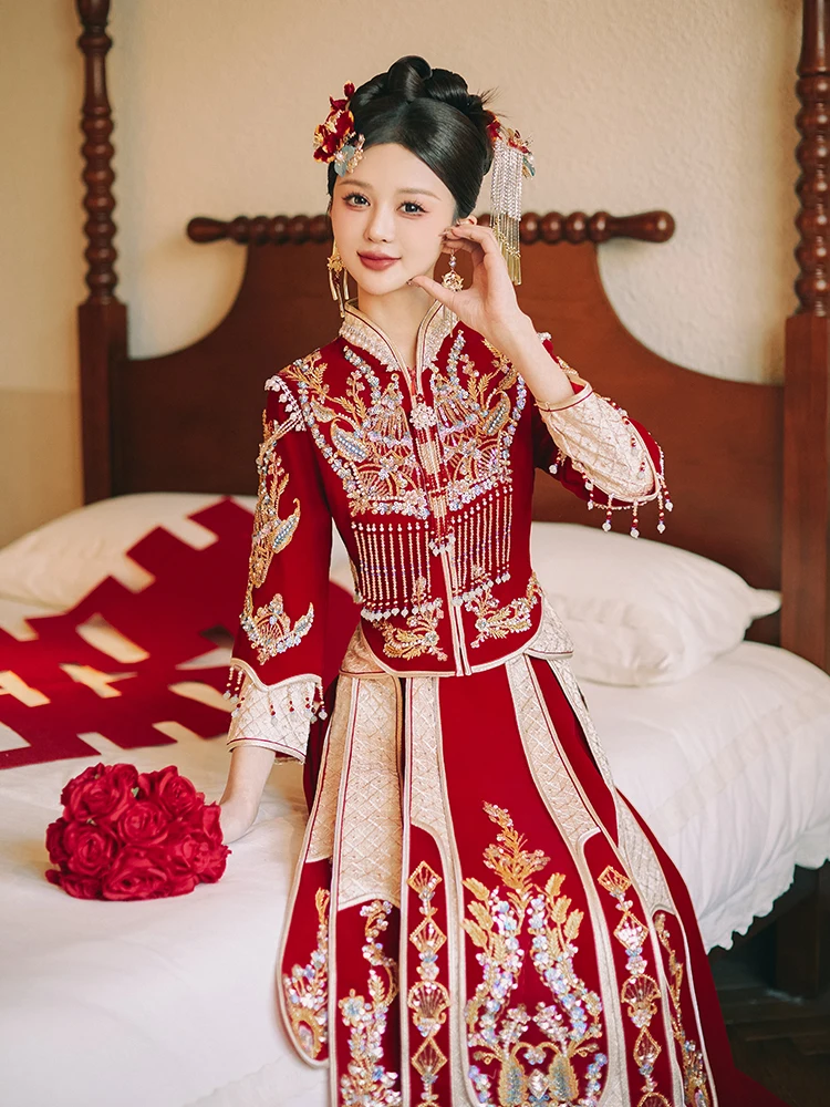 Ele Chinese Sle Wedding Dr for Bride 2024 New Arrival ow een Heavy Embroidery Long Sve Polyester Fiber Vintag...
Ele Chinese Sle Wedding Dr for Bride 2024 New Arrival ow een Heavy Embroidery Long Sve Polyester Fiber Vintag...