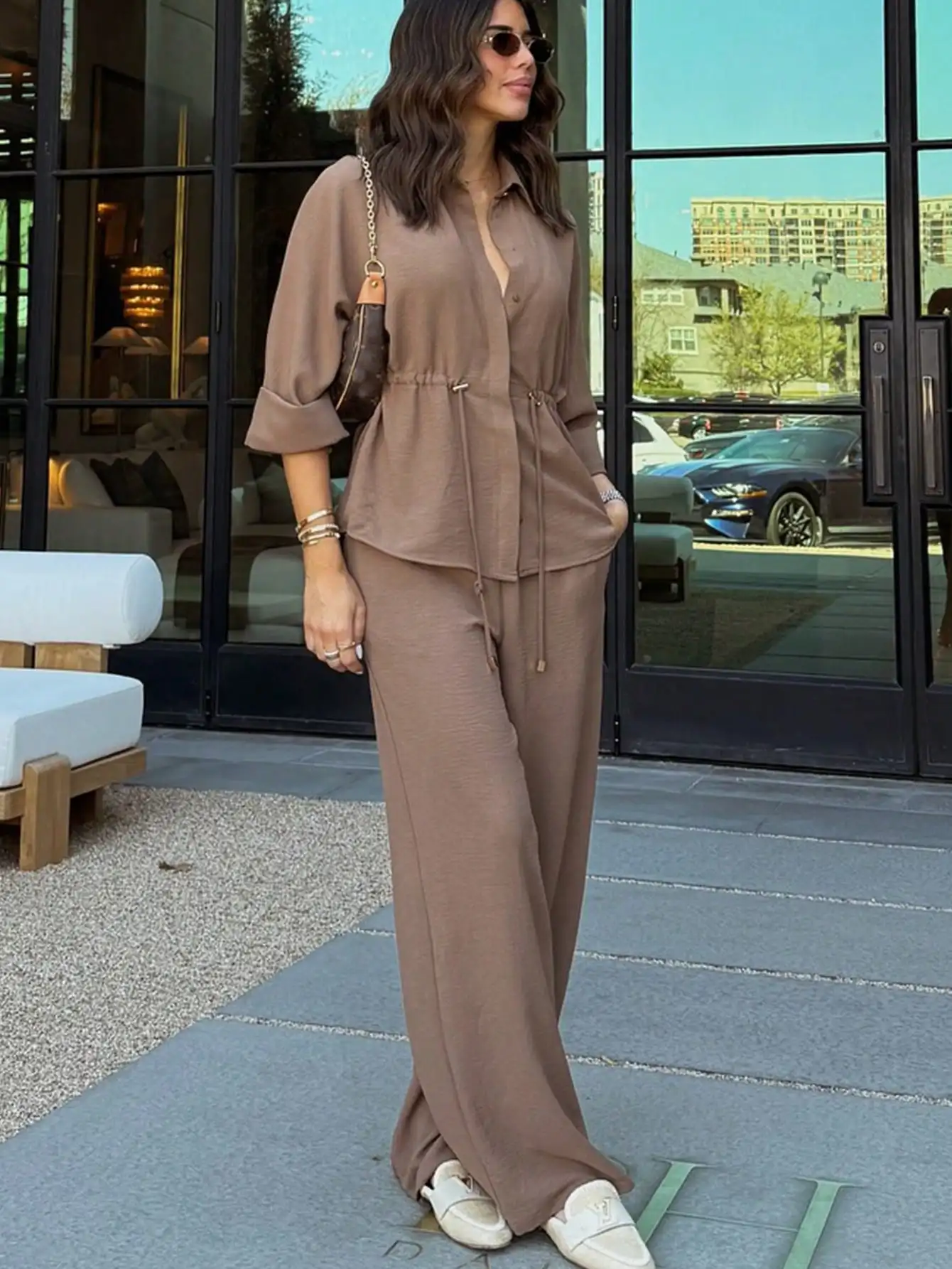 Women Solid Seven-Quarter Sleeve Lapel Drawstring Loose Top And Elastic Waist Wide Leg Pants Set
Women Solid Seven-Quarter Sleeve Lapel Drawstring Loose Top And Elastic Waist Wide Leg Pants Set
