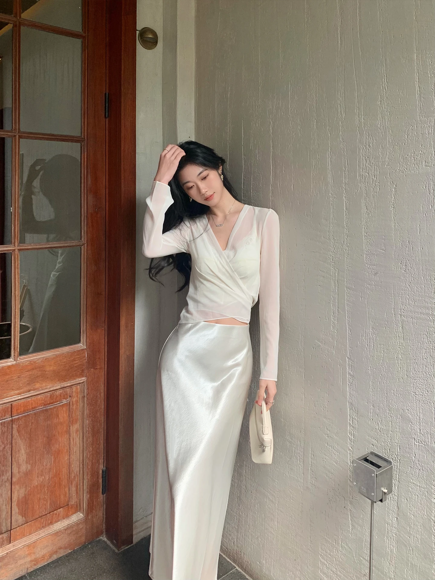 Norain White Satin Half-length Skirt Women's Summer 2026 New High-waist Slim-fit Long Skirt Elegant Personality A-line Skirt
Norain White Satin Half-length Skirt Women's Summer 2026 New High-waist Slim-fit Long Skirt Elegant Personality A-line Skirt