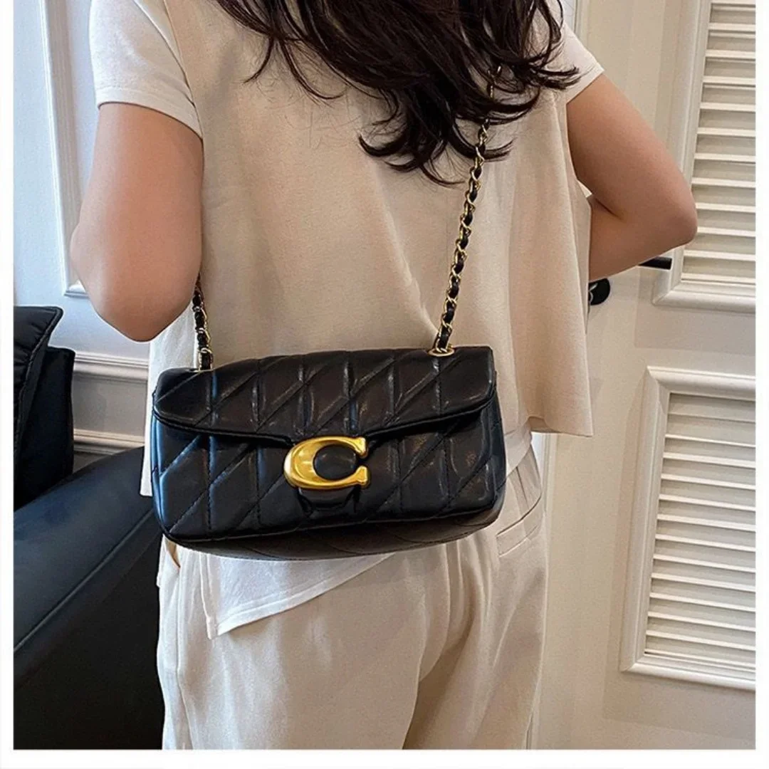  Осень-зима 202, женская сумка подмышками с цепочкой, высококачественная сумка через плечо черного и белого цвета, легкая роскошная модная сумочка
Осень-зима 202, женская сумка подмышками с цепочкой, высококачественная сумка через плечо черного и белого цвета, легкая роскошная модная сумочка