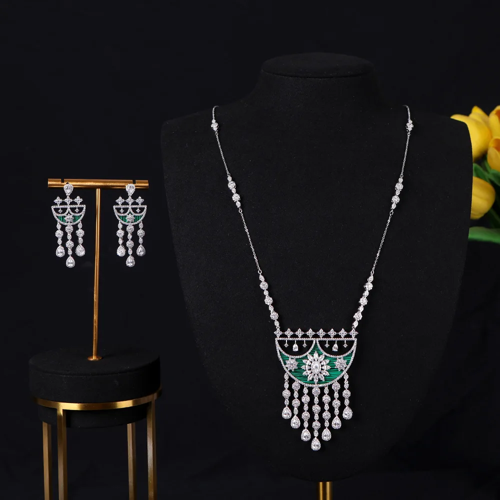 Arabic hot sale shell zircon tassel pendant necklace earrings for women's jewelry Set High quality luxury Wedding Jewelry Gift
Arabic hot sale shell zircon tassel pendant necklace earrings for women's jewelry Set High quality luxury Wedding Jewelry Gift