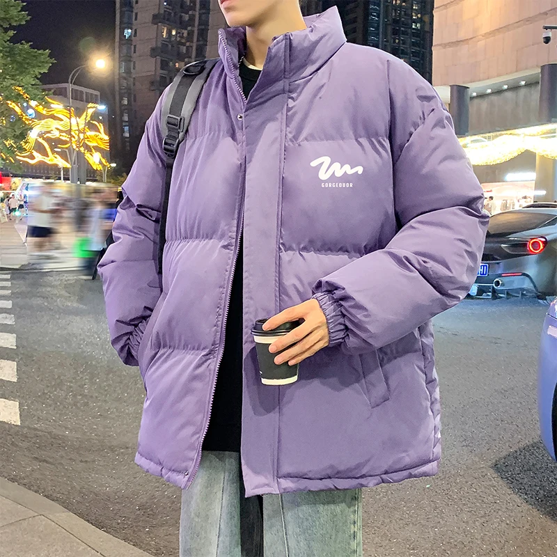 Мужская зимняя утепленная куртка из хлопка с пуховым наполнителем, свободного кроя, молодежная, модная, повседневная, на молнии, не требующая глажки.
Мужская зимняя утепленная куртка из хлопка с пуховым наполнителем, свободного кроя, молодежная, модная, повседневная, на молнии, не требующая глажки.