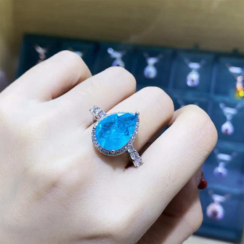 With Cotton Filling Paraiba Full Diamond Luxurious Open Ring Female Temperament Pendant Earrings Three-piece Set
With Cotton Filling Paraiba Full Diamond Luxurious Open Ring Female Temperament Pendant Earrings Three-piece Set