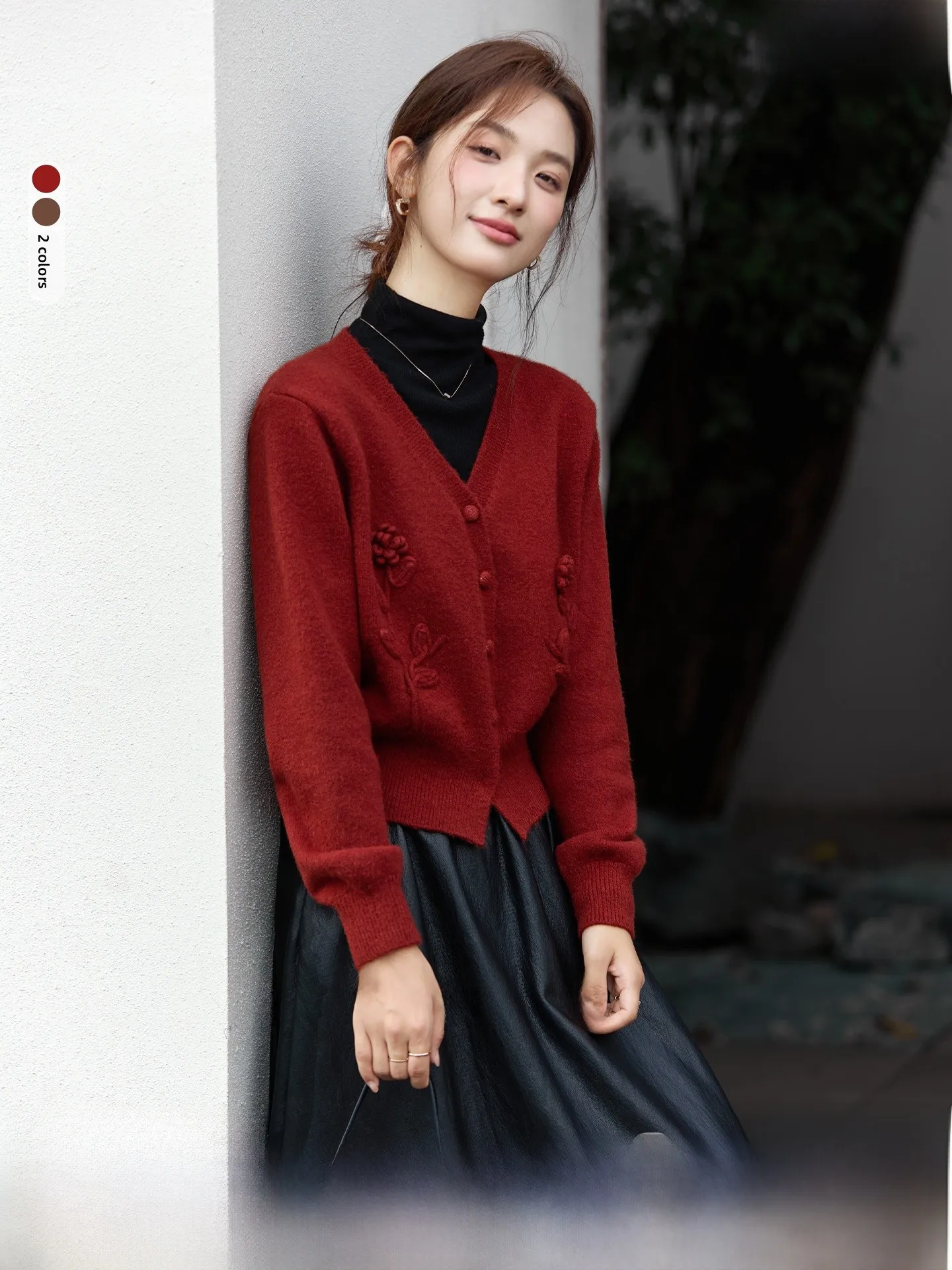 Women's V-Ne Knitted Sweater Jaet Loose Fit Casual Sle Winter New Arrival 3D Flower Decorated Open Cardigan
Women's V-Ne Knitted Sweater Jaet Loose Fit Casual Sle Winter New Arrival 3D Flower Decorated Open Cardigan