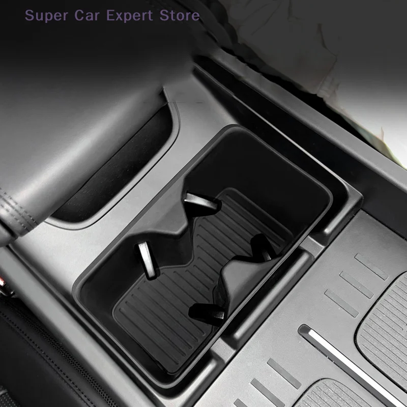 1 Piece Silicone Shock-Absorbing Drinks Holder Storage Box For Hyundai Santa Fe 2024 2025 Water Cup Holder Car Accessories 
1 Piece Silicone Shock-Absorbing Drinks Holder Storage Box For Hyundai Santa Fe 2024 2025 Water Cup Holder Car Accessories