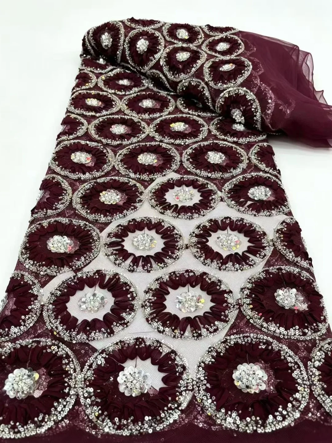 2026 Luxury African Lace Fabric 5 Yards Velvet Lace Beaded Tulle Lace Fabric Embroidered Nigerian Fabric for Wedding Dress Sew
2026 Luxury African Lace Fabric 5 Yards Velvet Lace Beaded Tulle Lace Fabric Embroidered Nigerian Fabric for Wedding Dress Sew