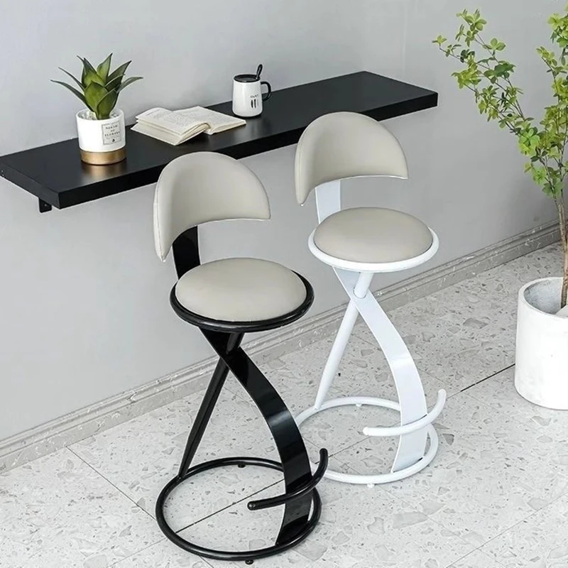 Commercial Back Luxury Stool Black Faux Leather Height Chairs Elegant Bar Stools Modern Design Silla De Barra High End Furniture
Commercial Back Luxury Stool Black Faux Leather Height Chairs Elegant Bar Stools Modern Design Silla De Barra High End Furniture
