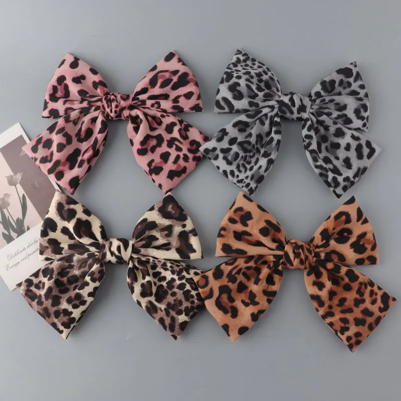Large leopard print bow hair clip Fashion Women cloth hair accessory Korean style headwear Butterfly Hairpins Barrettes
Large leopard print bow hair clip Fashion Women cloth hair accessory Korean style headwear Butterfly Hairpins Barrettes