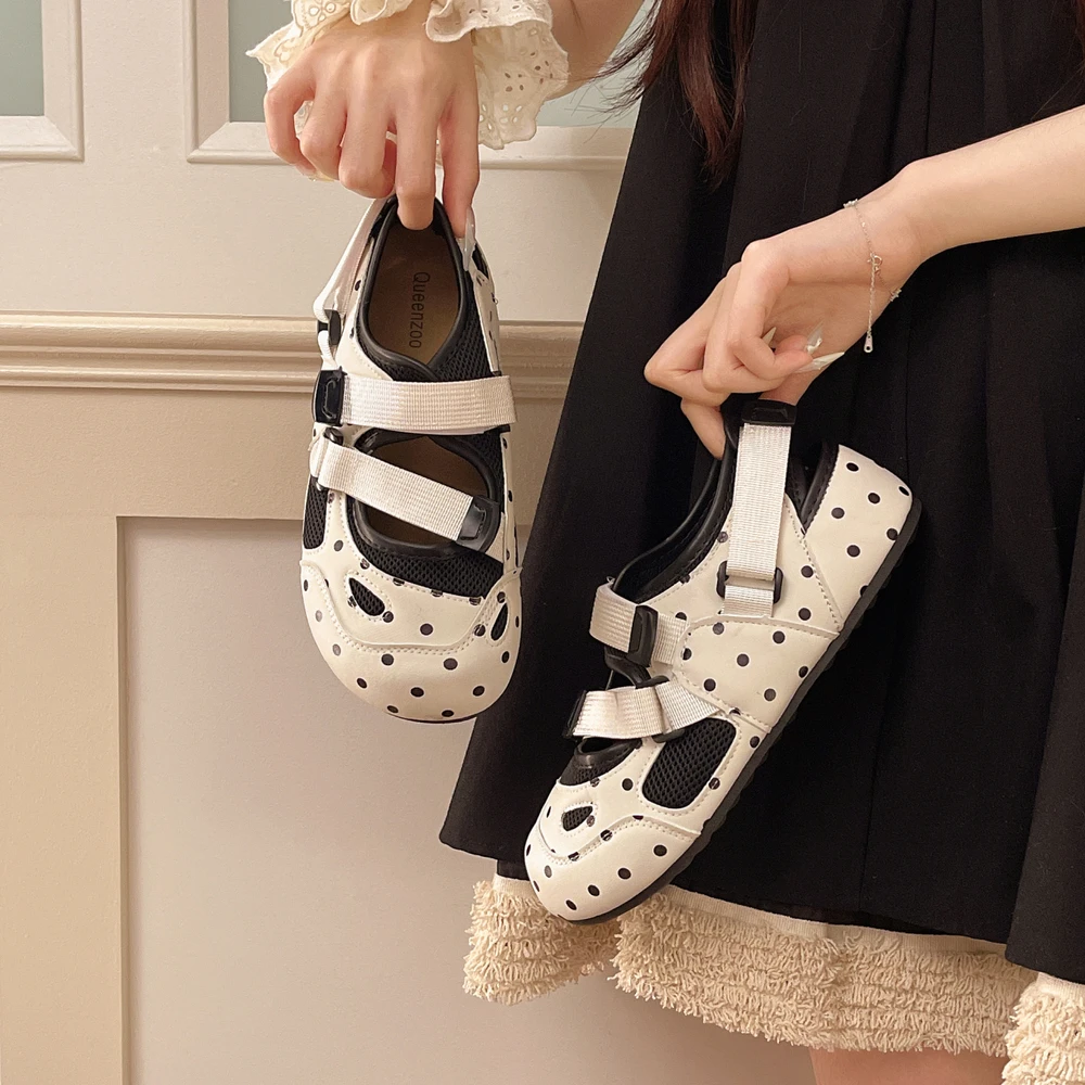 Women's Polka Dot Mesh Casual Shoes, Breathable Strap Flats, Lightweight Platform Sneakers with 2cm Hidden Heel
Women's Polka Dot Mesh Casual Shoes, Breathable Strap Flats, Lightweight Platform Sneakers with 2cm Hidden Heel