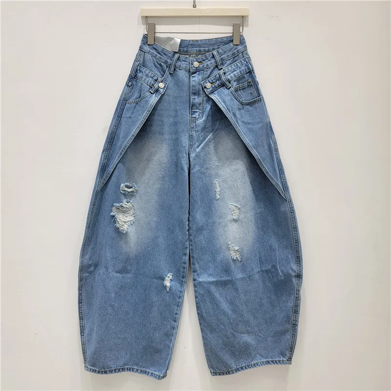 2026 Spring Summer New Double Side Buckle High-waisted Slimming Distressed Wide-leg Scimitar Jeans for Women, Blue Jeans
2026 Spring Summer New Double Side Buckle High-waisted Slimming Distressed Wide-leg Scimitar Jeans for Women, Blue Jeans