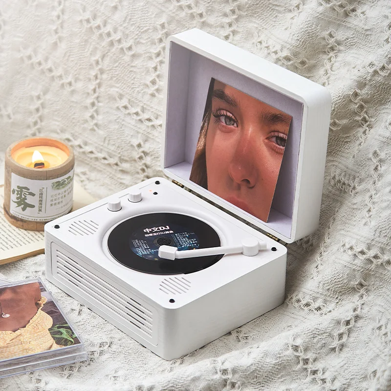 Portable Retro CD Player Music Vinyl Record Turntable Player Bluetooth Audio Speaker CD Player
Portable Retro CD Player Music Vinyl Record Turntable Player Bluetooth Audio Speaker CD Player