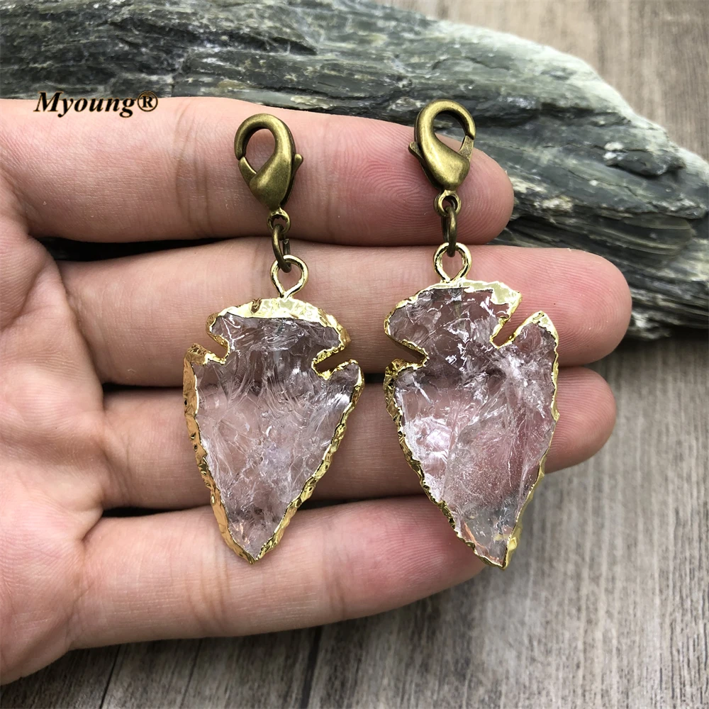 Gold-Plated Hand Knocked Arrowhead Shape Natural Clear Quartz Crystal Necklace Pendants MY220623
Gold-Plated Hand Knocked Arrowhead Shape Natural Clear Quartz Crystal Necklace Pendants MY220623