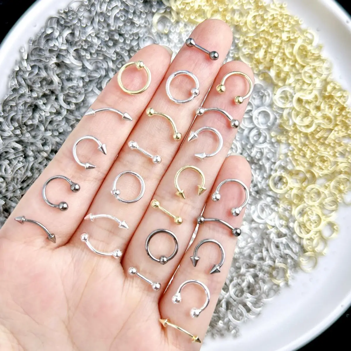 30PCS New Creative Alloy Fine Rivets Nail Charms Multiple Style Mini Round Arrow Rivets Nail Art Decorations for DIY Cool Nails
30PCS New Creative Alloy Fine Rivets Nail Charms Multiple Style Mini Round Arrow Rivets Nail Art Decorations for DIY Cool Nails