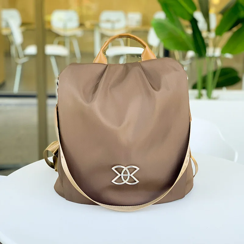 Trendy Winter Backpack - Waterproof Oxford, Adjustable Strap, Elegant Evening Clutch, Eco-Friendly Pouch for Parties & Travel
Trendy Winter Backpack - Waterproof Oxford, Adjustable Strap, Elegant Evening Clutch, Eco-Friendly Pouch for Parties & Travel