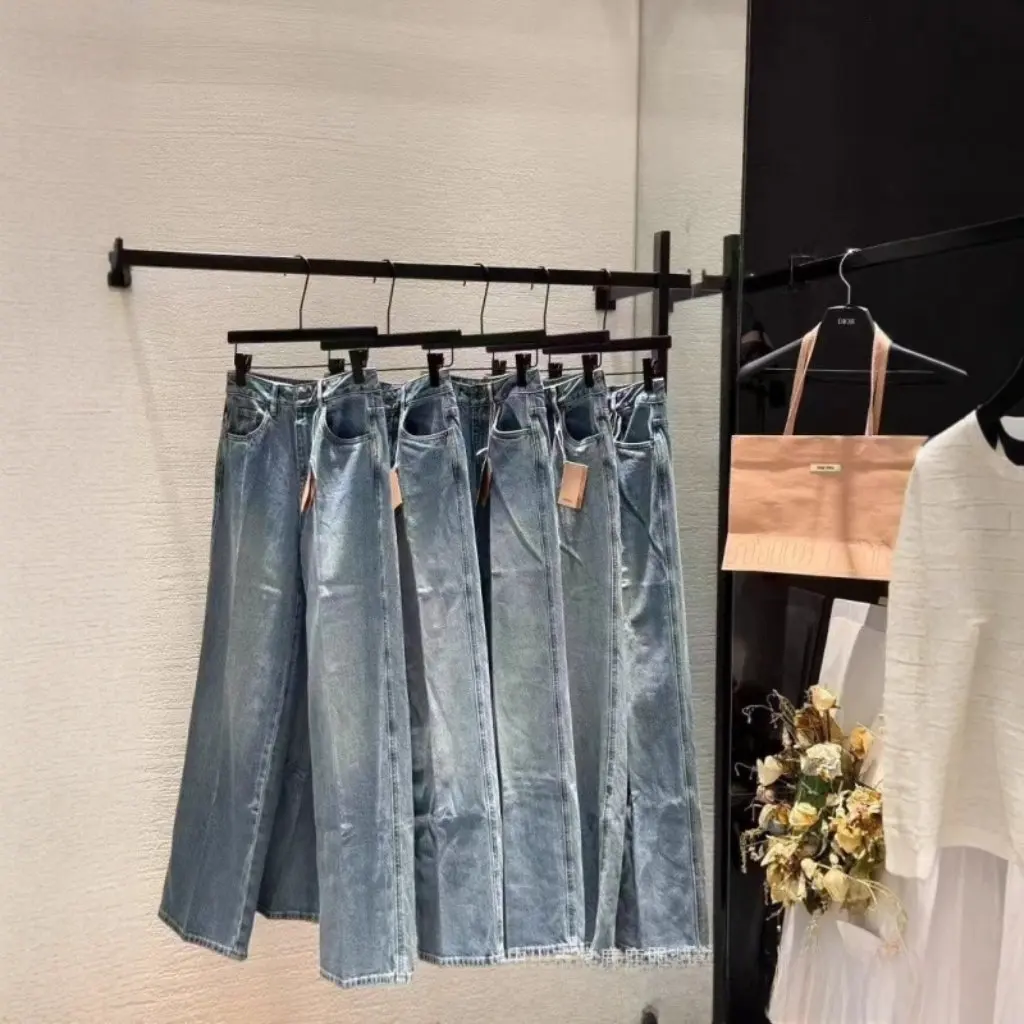 New Early Autumn High Waist Wide Leg Women's Jeans Vintage Washed Blue Denim Slimming Effect Fashionable Torn Pocket Design
New Early Autumn High Waist Wide Leg Women's Jeans Vintage Washed Blue Denim Slimming Effect Fashionable Torn Pocket Design