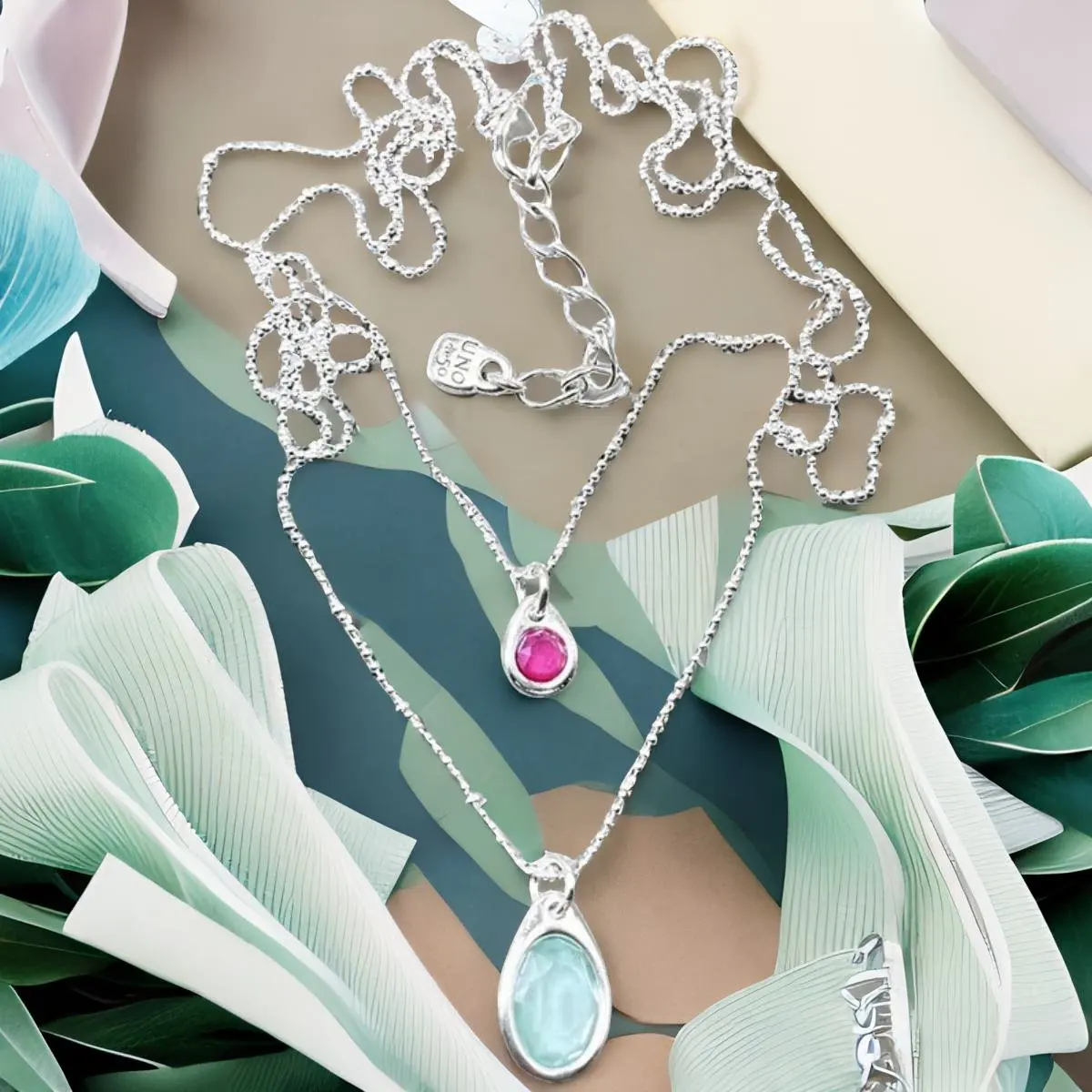 U NOIde50 2024 New High Quality Original Fashion Electroplated 925 Silver Delicate personality Pendant Necklace Jewelry Gift
U NOIde50 2024 New High Quality Original Fashion Electroplated 925 Silver Delicate personality Pendant Necklace Jewelry Gift