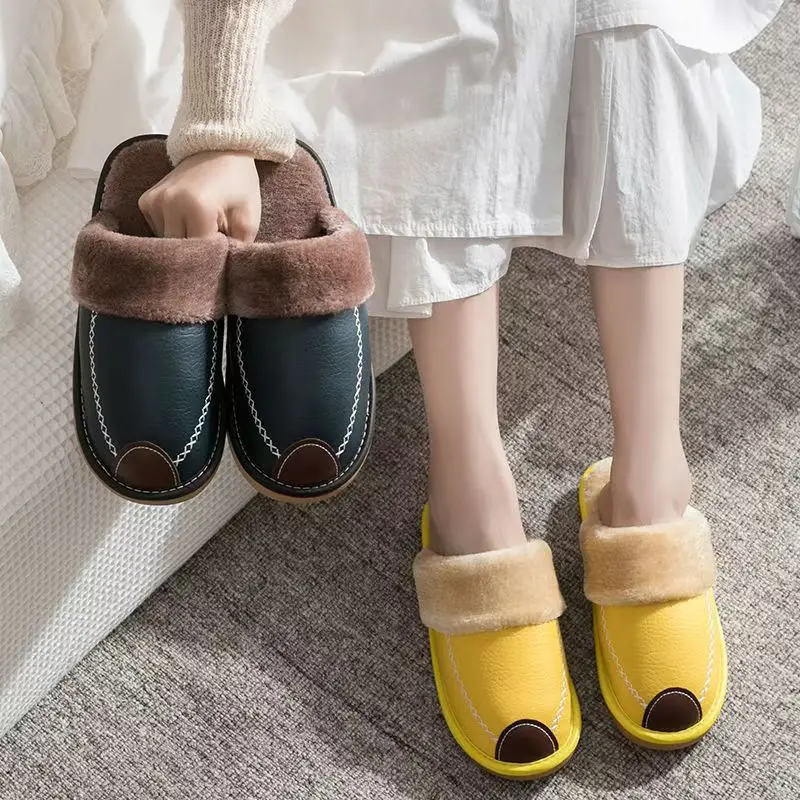 2026 Winter home-use leather cotton slippers for women thickly padded for warmth water-resistant and slip-resistant cotton shoes 
2026 Winter home-use leather cotton slippers for women thickly padded for warmth water-resistant and slip-resistant cotton shoes