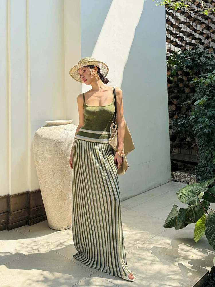 Сексуальное длинное платье с высокой талией в полоску и пэчворк-дизайне, без бретелек, в стиле ретро, для пляжа и повседневной носки, подходит для всех сезонов
Сексуальное длинное платье с высокой талией в полоску и пэчворк-дизайне, без бретелек, в стиле ретро, для пляжа и повседневной носки, подходит для всех сезонов