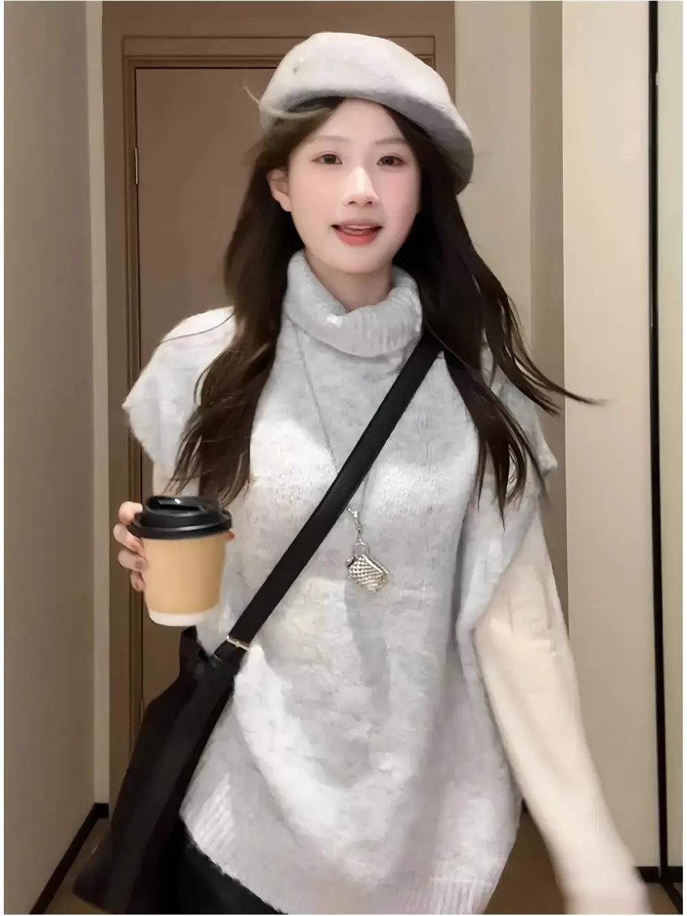 Retro Soft Cozy High Neck Short Sleeve Women's Knitwear Loose Fit Casual Versatile Top for Autumn 2025 New Style Knitted Sweater
Retro Soft Cozy High Neck Short Sleeve Women's Knitwear Loose Fit Casual Versatile Top for Autumn 2025 New Style Knitted Sweater