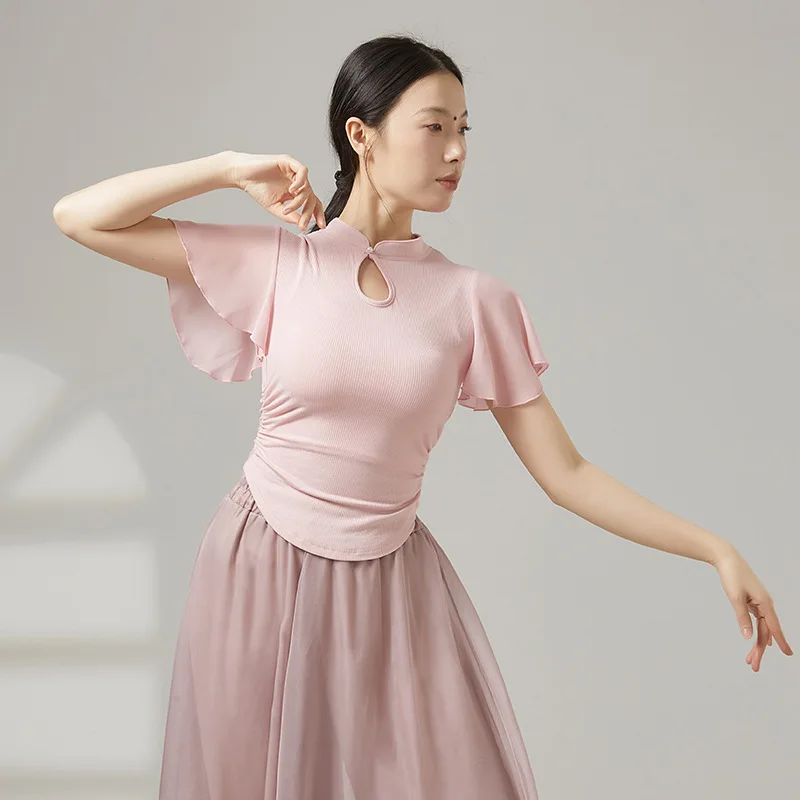 Women Modern Dance T-Shirt Chinese Cheongsam Collar Adult Ballet Costume Soft Breathable Flared Sleeve Classical Dance Top
Women Modern Dance T-Shirt Chinese Cheongsam Collar Adult Ballet Costume Soft Breathable Flared Sleeve Classical Dance Top