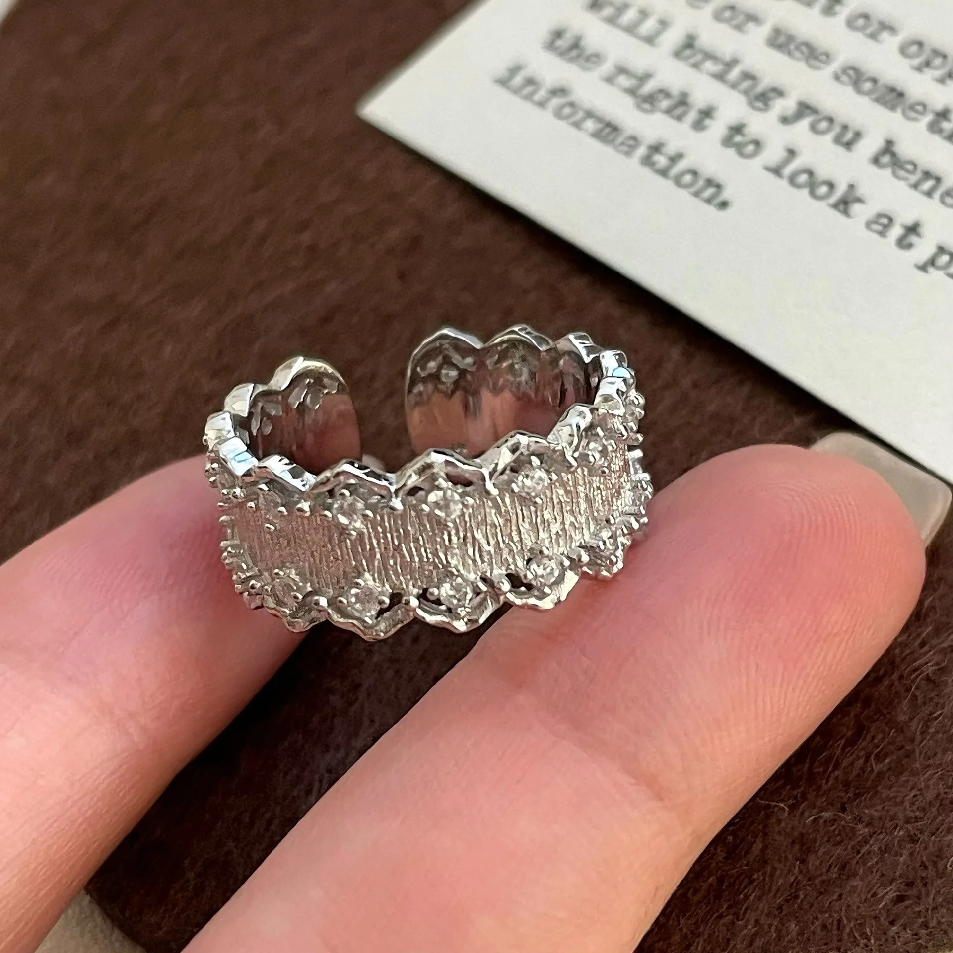 Handmade S925 Sterling Silver Rings Argent 925 Rings For Women Men Spinner Pure Silver Ring Solid Silver Jewelry Birthday Gifts
Handmade S925 Sterling Silver Rings Argent 925 Rings For Women Men Spinner Pure Silver Ring Solid Silver Jewelry Birthday Gifts