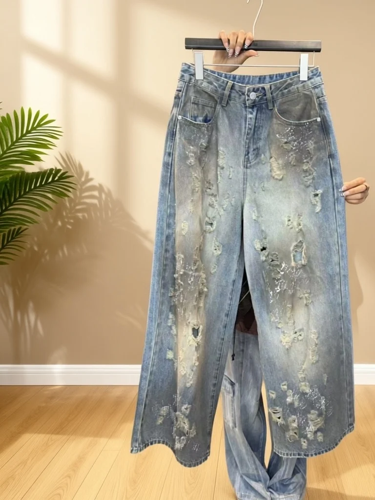 Loose Wide Leg Jeans Casual High Waist Spring Fashion Women's Loose Feeling Denim Paint Splashing Post-Apocalyptic Style
Loose Wide Leg Jeans Casual High Waist Spring Fashion Women's Loose Feeling Denim Paint Splashing Post-Apocalyptic Style