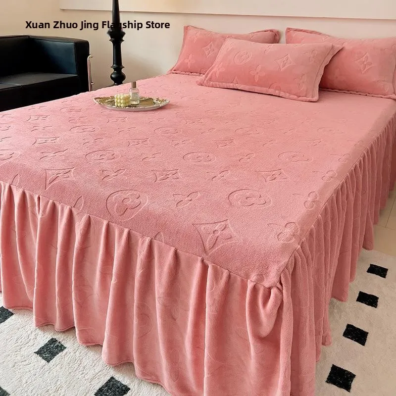 Thickened Coral Fleece Bedding Cover Milk Velvet Bed Skirt with Lace Protection Single Piece Winter Bed Sheet Set Three Pieces
Thickened Coral Fleece Bedding Cover Milk Velvet Bed Skirt with Lace Protection Single Piece Winter Bed Sheet Set Three Pieces