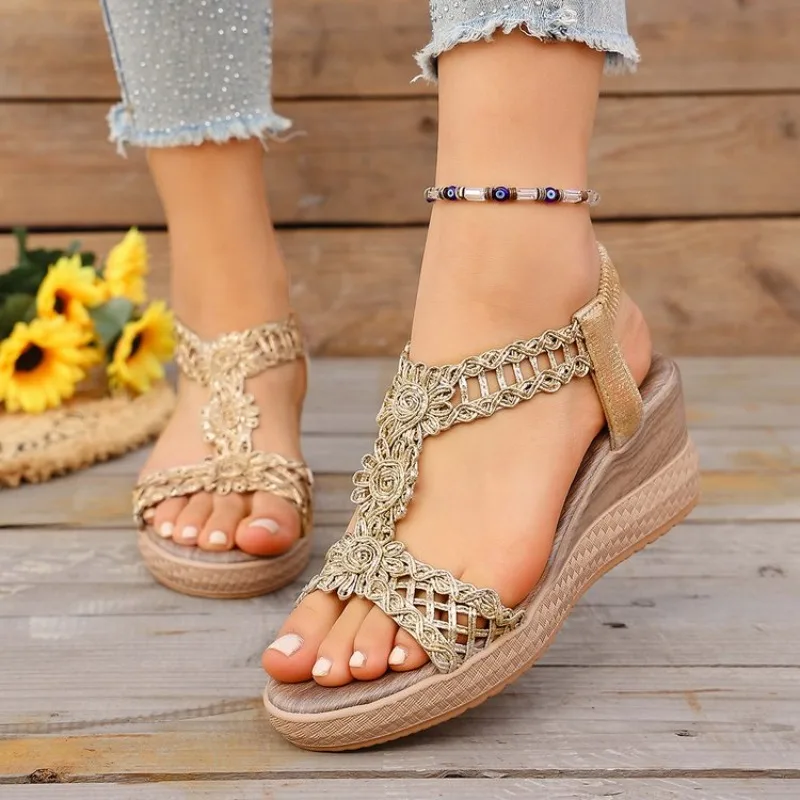 2026 Women's Wedge Elastic Band Sandals Casual Summer Floral Thick Soled Shoes Open Toe Mid Heels Ladies Sandals
2026 Women's Wedge Elastic Band Sandals Casual Summer Floral Thick Soled Shoes Open Toe Mid Heels Ladies Sandals