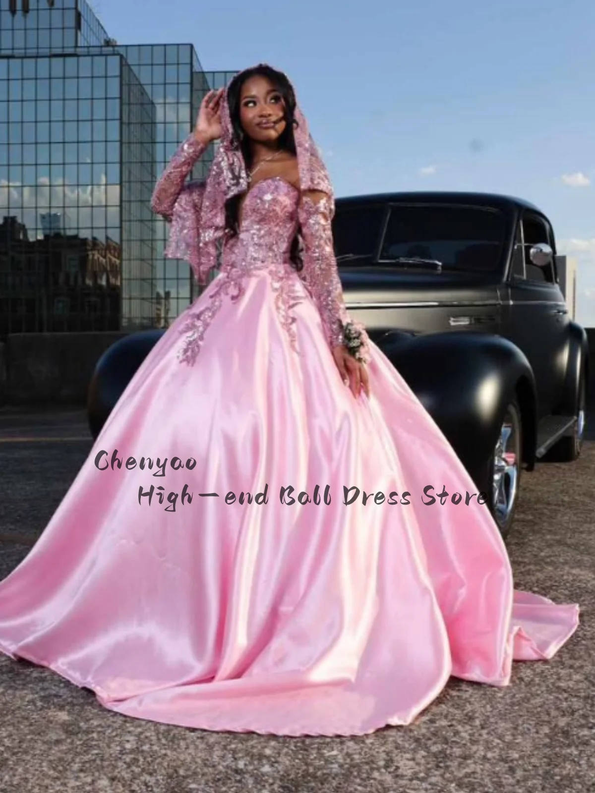 Customized Pink Satin Ball Prom Dress Sparkly Beaded Embroidery Long Lace Sleeves Evening Dresses Gown Formal robes de soirée
Customized Pink Satin Ball Prom Dress Sparkly Beaded Embroidery Long Lace Sleeves Evening Dresses Gown Formal robes de soirée