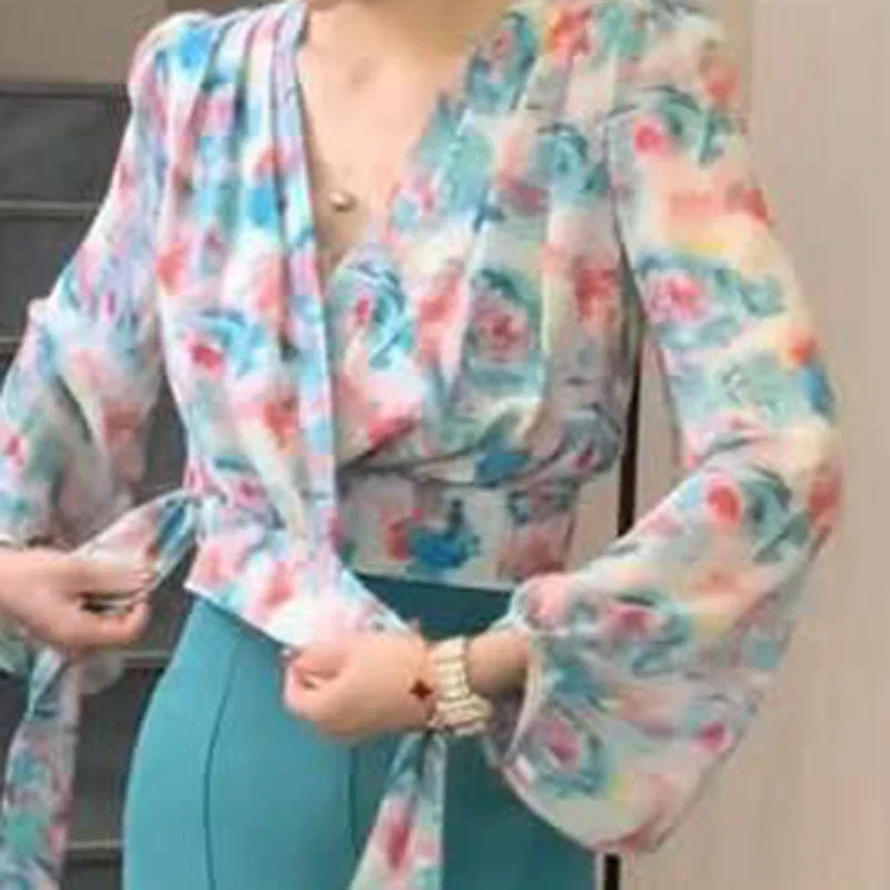 Women's summer 2025 new temperament casual fashion print sexy design cross tie floral shirt+fishtail skirt Two-piece dress
Women's summer 2025 new temperament casual fashion print sexy design cross tie floral shirt+fishtail skirt Two-piece dress
